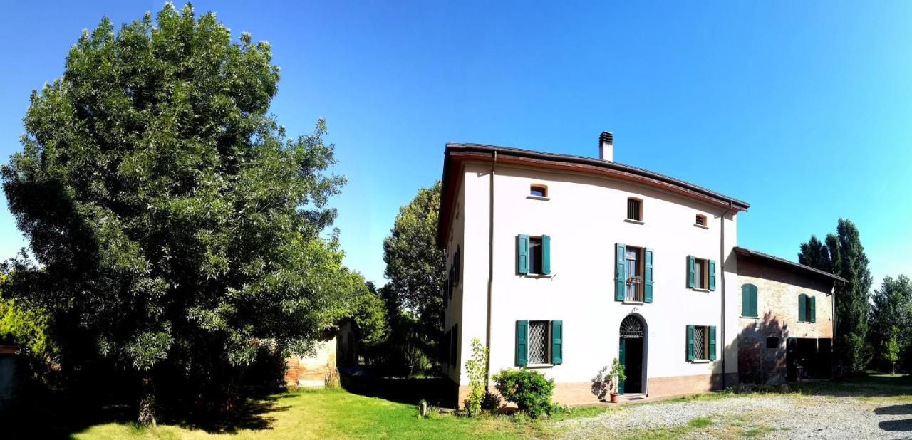 Il Boschetto Di Morgana Bed and Breakfast Castel San Pietro Terme Exteriör bild
